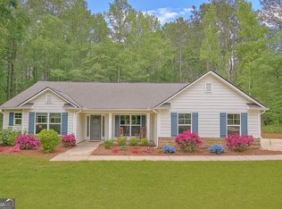 731 Nixon Rd, Senoia, GA 30276