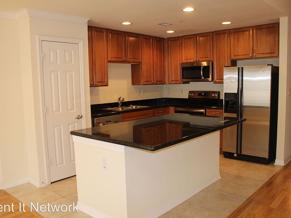 1st image of 9870 Meadow Field Cir