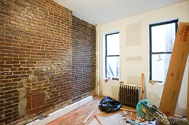 Rented by City Connections Realty