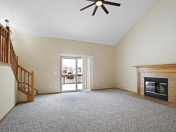 4th image of 1755 Impatiens Way
