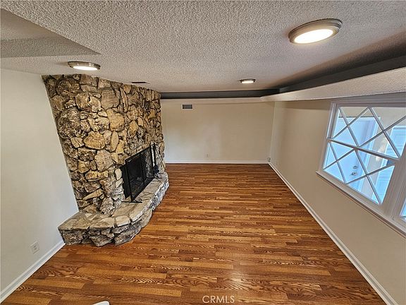 4th image of 4642 Briggs Ave