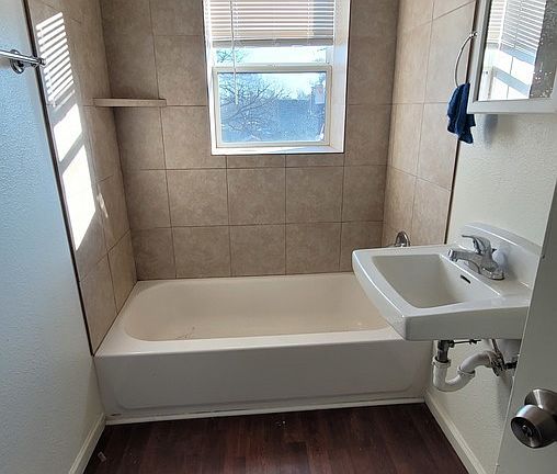 5th image of 1207 N 18th St #23