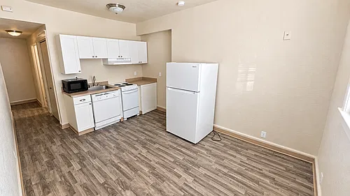 Floor plan 106