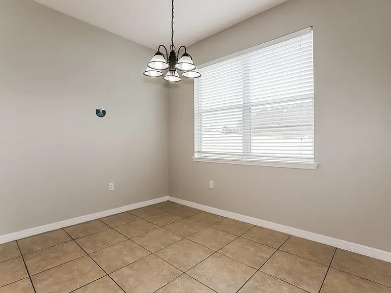 925 Krenson Woods Rd — Photo 6