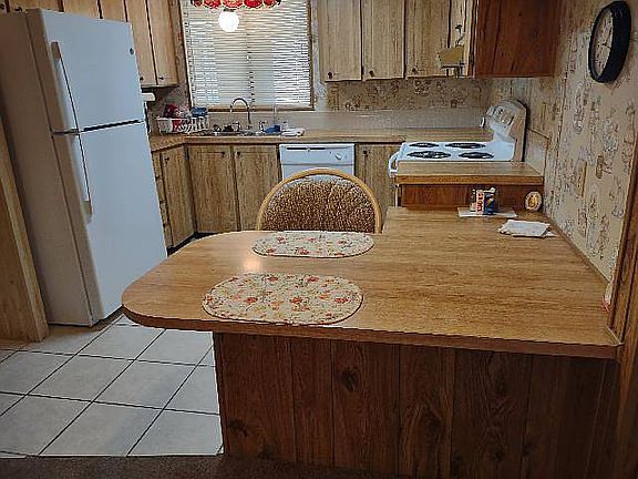 3rd image of 4712 Lakeland Harbor Cir #5