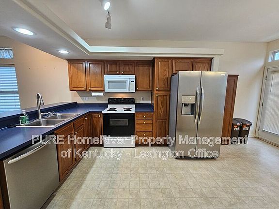 4th image of 2616 Crystal Falls Rd
