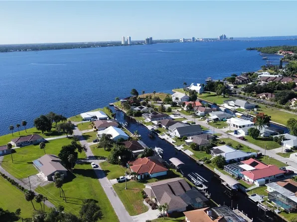 1823 Stevenson Rd, North Fort Myers, FL 33917