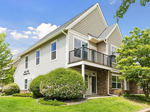 8413 Forestview Ln N #101, Maple Grove, MN 55369