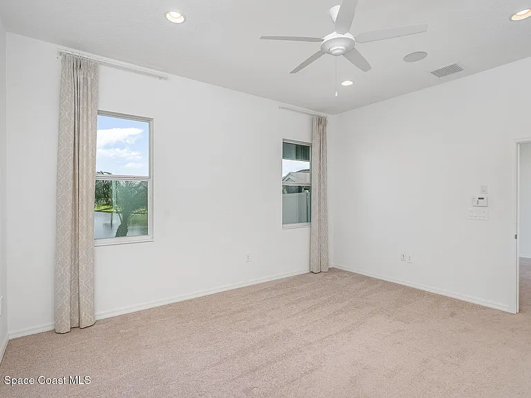 2688 Avalonia Dr — Photo 14