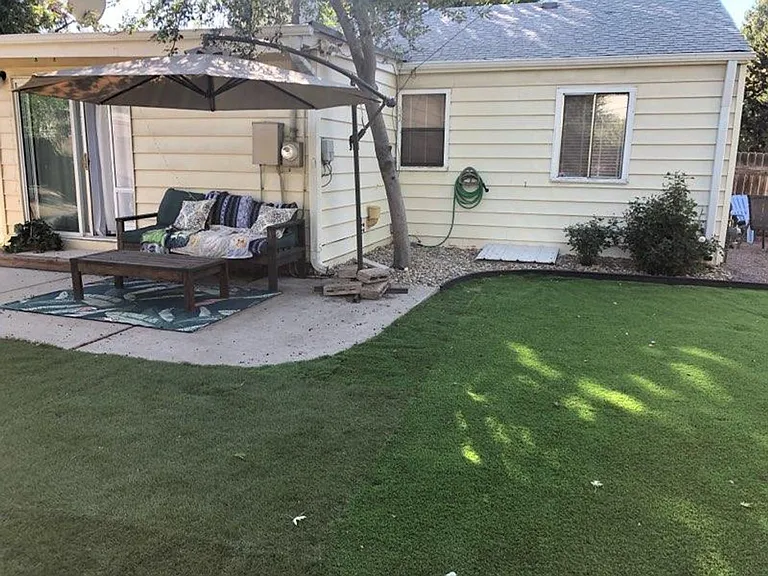 740 Iola St — Photo 15
