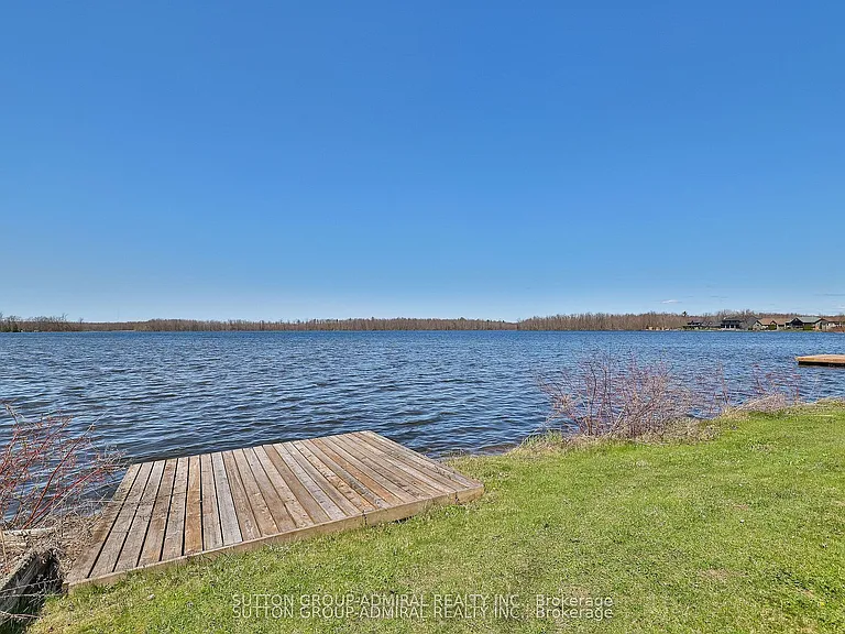 182 Bayshore Dr — Photo 30