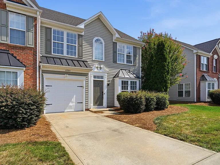 4084 Holly Villa Cir — Photo 2