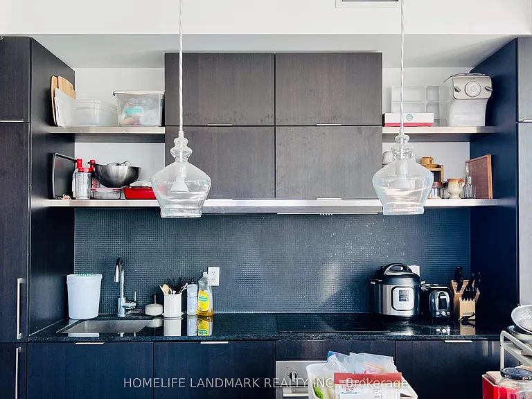 197 Yonge St #2202 — Photo 12
