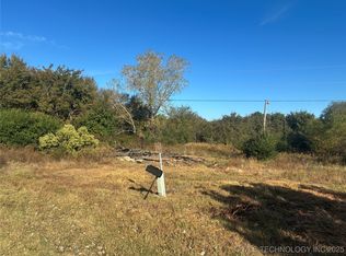 422773 A St, Checotah, OK 74426