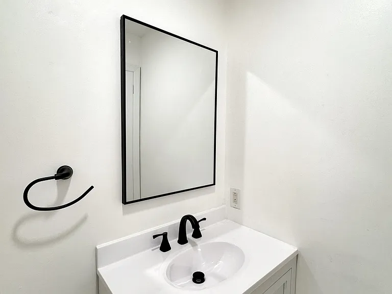 21 Avenue B #A — Photo 12