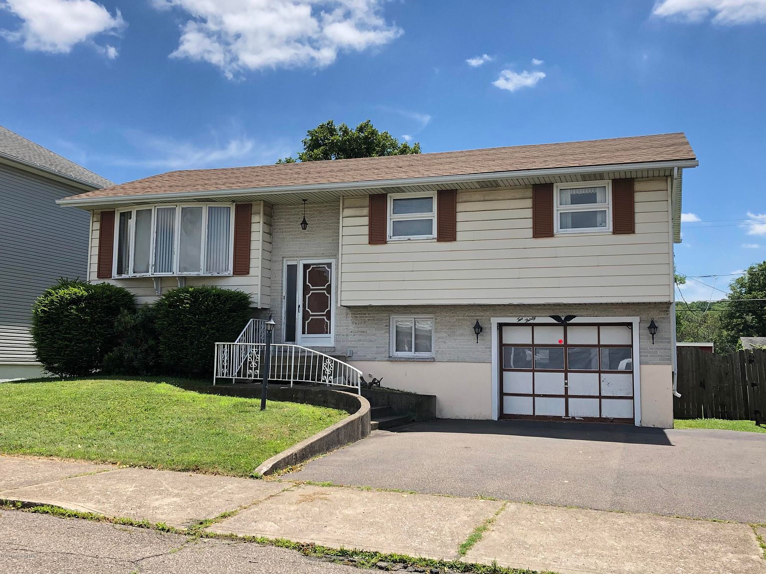 230 Kiefer Ave, Hazleton, PA 18201 Zillow