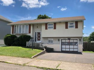 230 Kiefer Ave, Hazleton, PA 18201