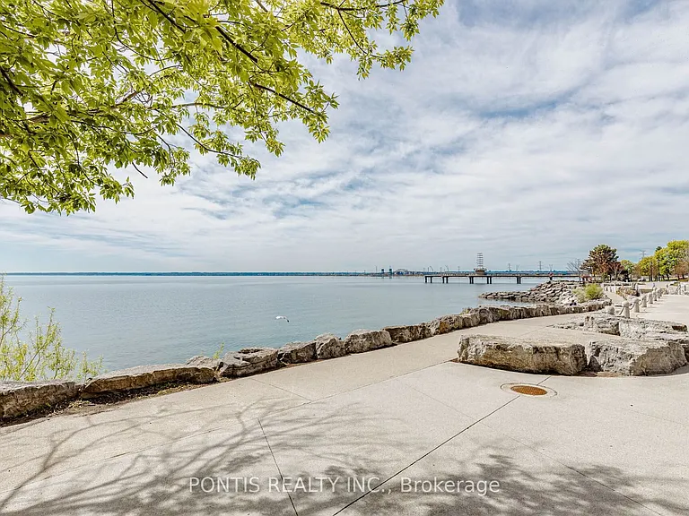 2075 Lakeshore Rd #404 — Photo 26