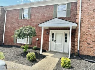 159 Gardiner Lake Rd, Louisville, KY 40205