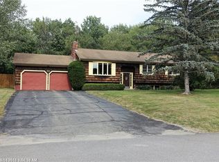 84 Starlight Dr, Brewer, ME 04412