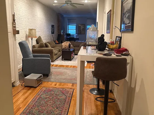 860 10th Ave #3FS, New York, NY 10019