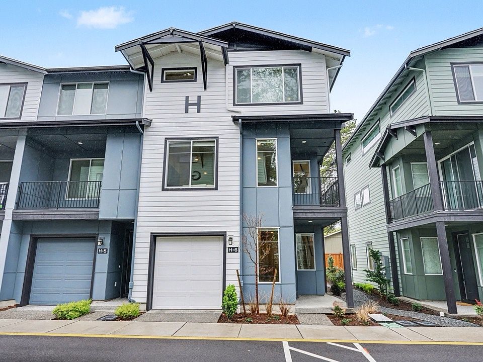 1st image of 626 164th St SW Unit H6
