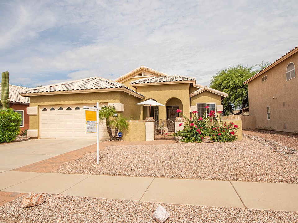 1st image of 9055 N Palm Brook Dr