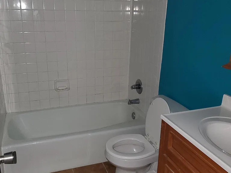 1929 E Mohawk Cir — Photo 8