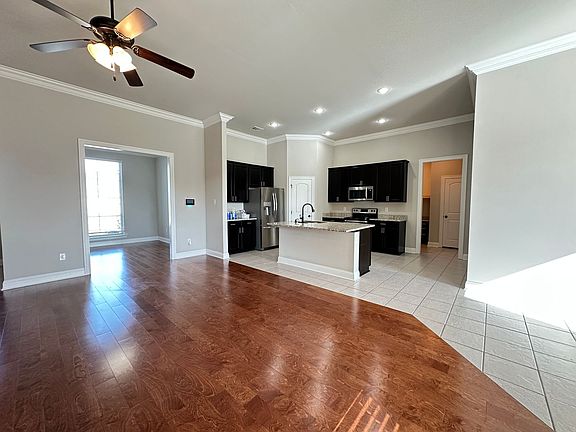 4th image of 174 Gulfstream Ln