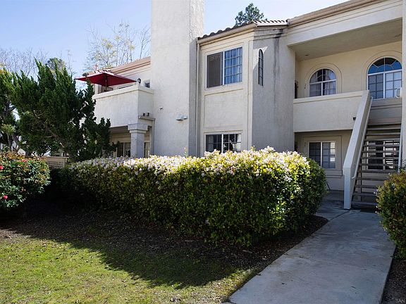 2nd image of 1050 La Tortuga Dr Unit 15