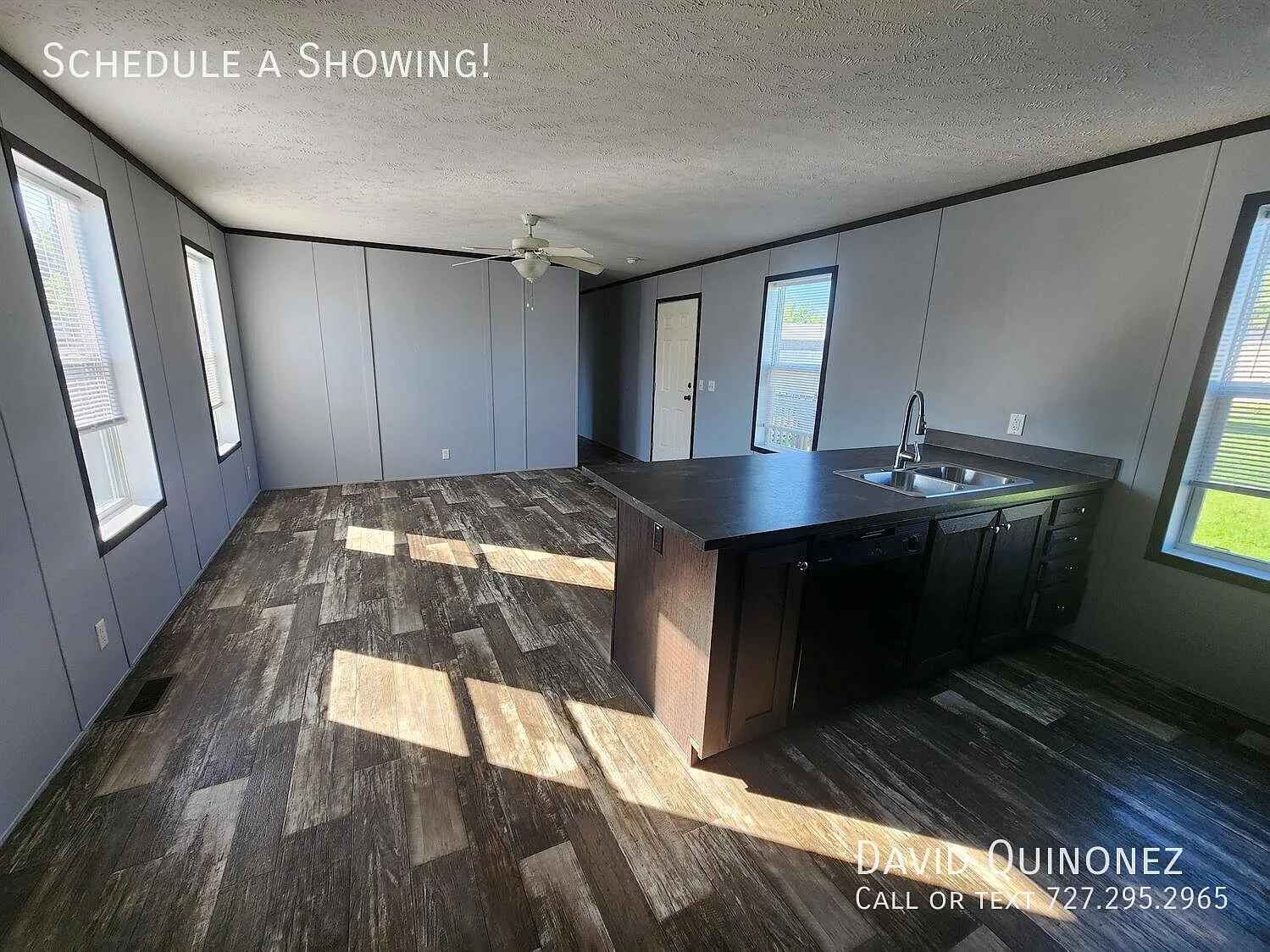 2737 W Washington Ctr — Photo 4