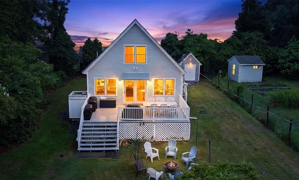 1st image of 43 Merrill Ln