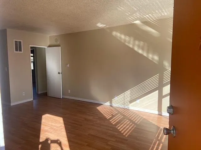175 S Madison Ave #16 — Photo 5