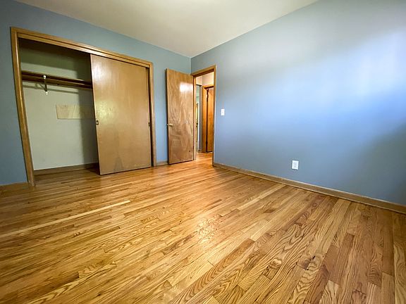 4th image of 308 S Grand Ave APT 2