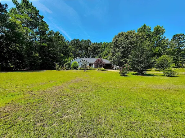 11 Southlake Dr, Arkadelphia, AR 71923