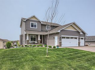 1049 2nd St SW, Delano, MN 55328