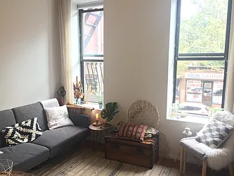 Rented by Metropolitan Realty