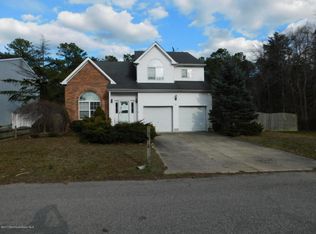 600 Gladstone St, Toms River, NJ 08757