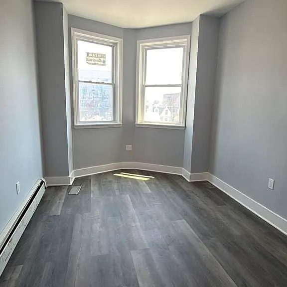 2083 Union St #4 — Photo 2