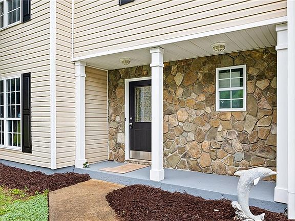 3rd image of 1682 Harvest Hill Ln NW