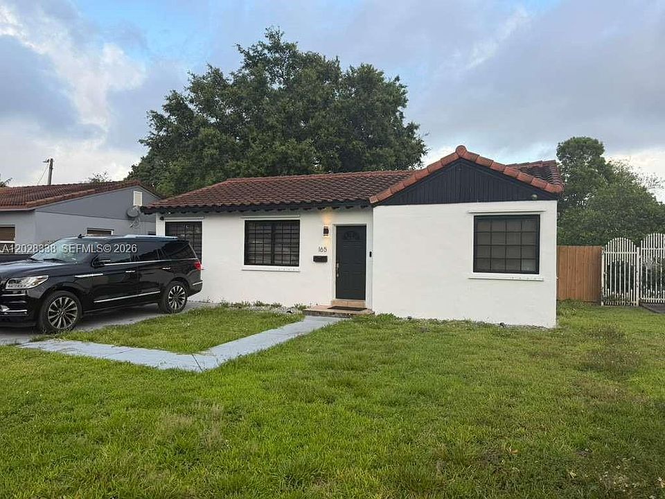 1st image of 165 Lawn Way