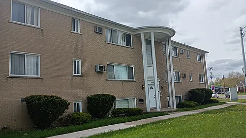 10661C Cadieux Rd Photo 1