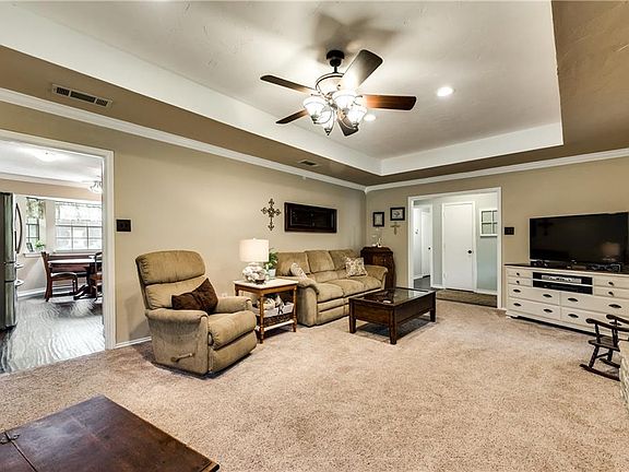 4th image of 478 Millwood Dr