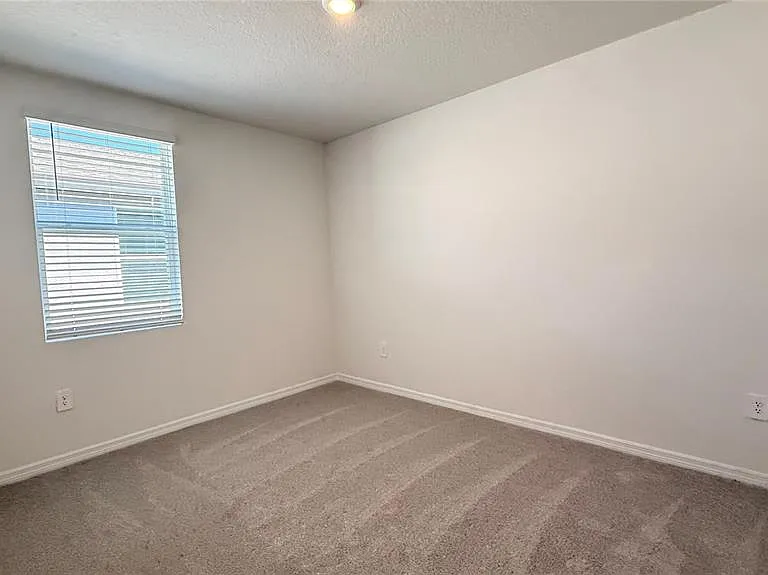3905 Giorgio Dr — Photo 13