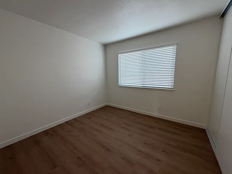1312 E Cottonwood St — Photo 16