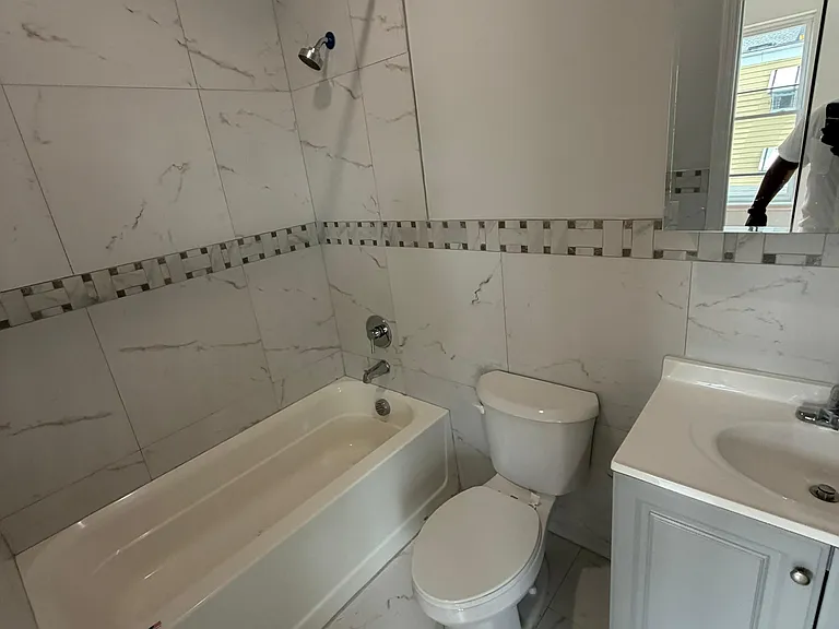 181 Munn Ave #3 — Photo 7
