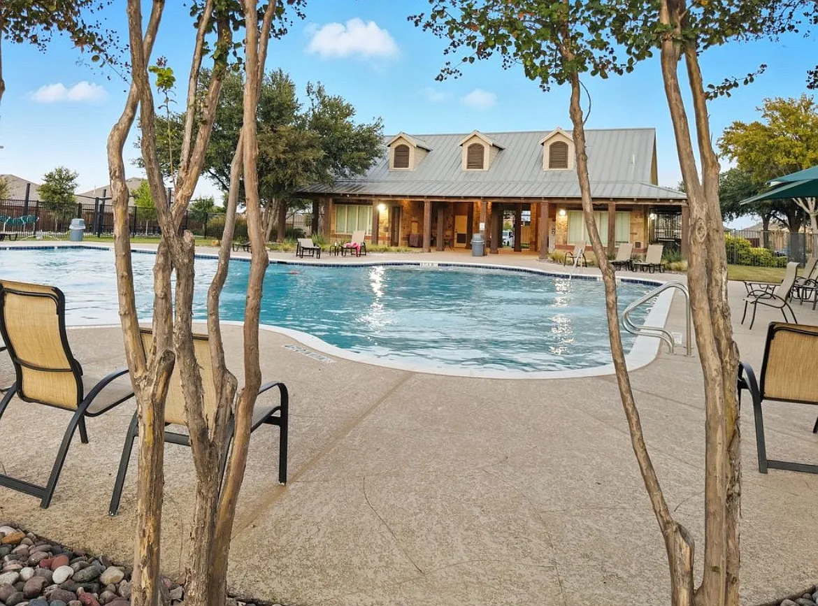 8012 Wyoming Dr — Photo 4