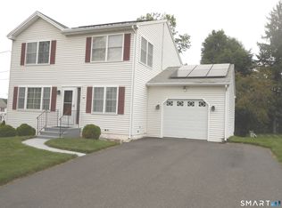 16 Hickory Road, Naugatuck, CT 06770