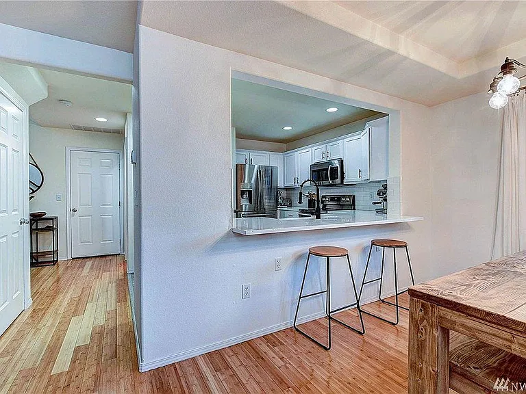 13517 33rd Dr SE — Photo 10