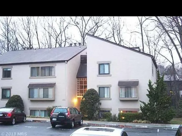 11739 Ledura Ct APT 108, Reston, VA 20191